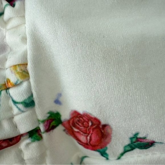 Zara White Floral Blouse with Red Accents Size S Cottagecore Boho Romamtic - Picture 6 of 12